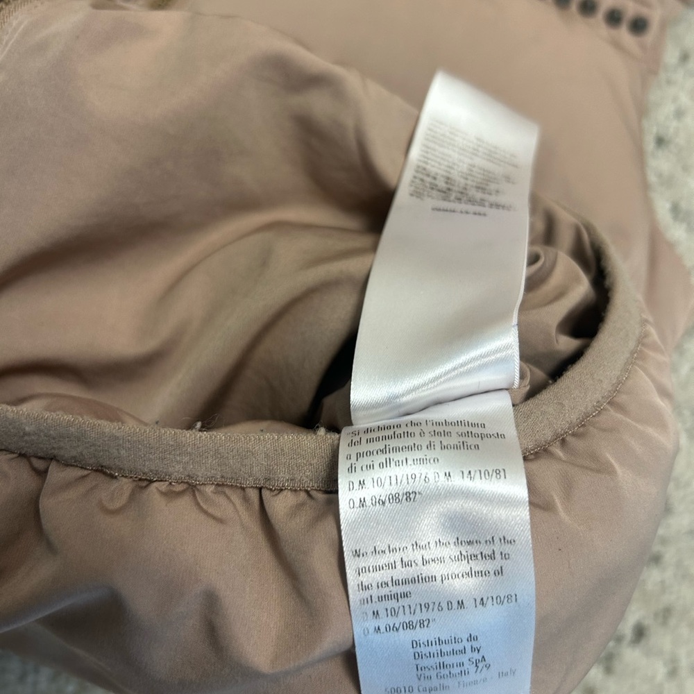 Patrizia Pepe size 40 (sz 6) soft pink Duck Down Vest with Studded BEE/Jewels - Picture 7 of 14